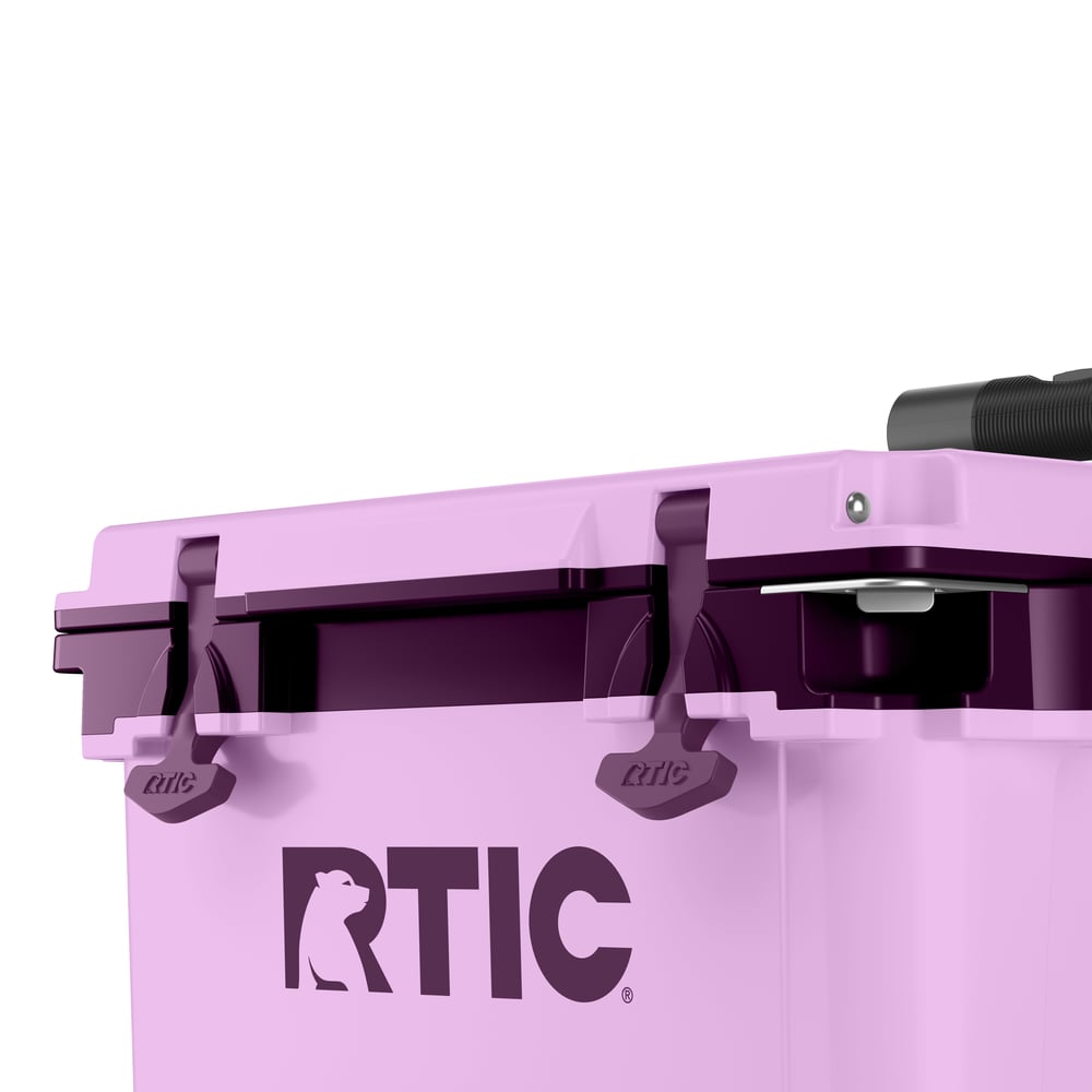 RTIC Ultra-Tough RTIC Ultra-Tough 22 QT Ultra-Light Wheeled Cooler - Lavender/Plum - Image 9