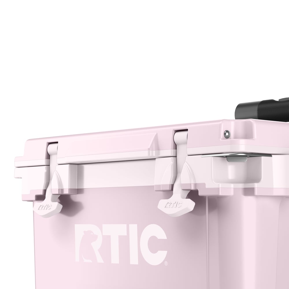 RTIC Ultra-Tough RTIC Ultra-Tough 22 QT Ultra-Light Wheeled Cooler - Pale Pink - Image 9