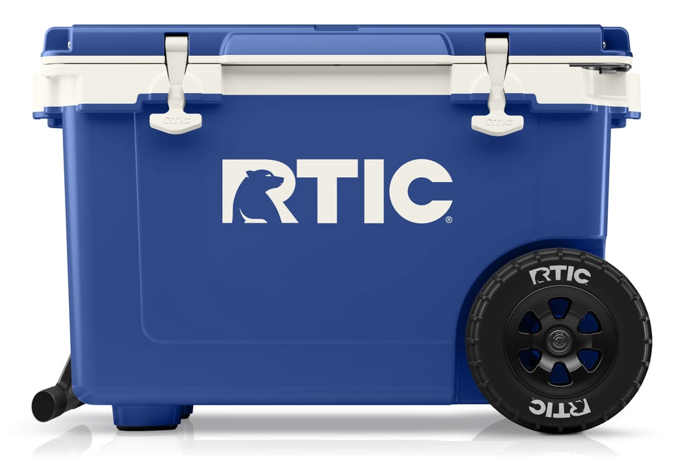 RTIC Ultra-Tough RTIC Ultra-Tough 52 QT Ultra-Light Wheeled Cooler - Cobalt & White - Image 2