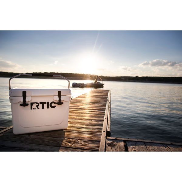 RTIC Ultra-Tough RTIC Ultra-Tough 20 QT Ultra-Tough Cooler - White - Image 8
