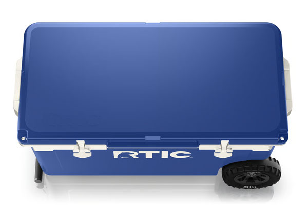 RTIC Ultra-Tough RTIC Ultra-Tough 72 QT Ultra-Light Wheeled Cooler - Cobalt & White - Image 7