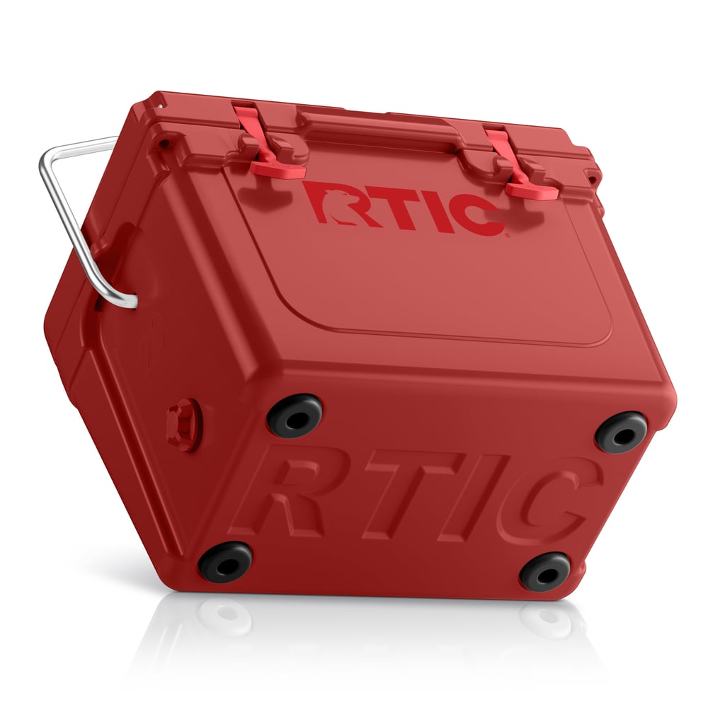 RTIC Ultra-Tough RTIC Ultra-Tough 20 QT Ultra-Tough Cooler - Black Cherry - Image 6