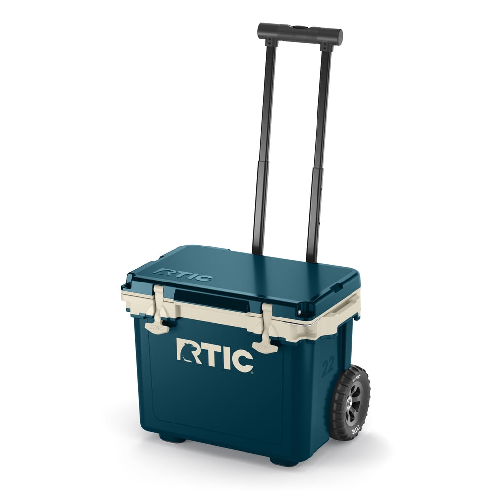 RTIC Ultra-Tough RTIC Ultra-Tough 22 QT Ultra-Light Wheeled Cooler - Marine/Canvas - Image 10