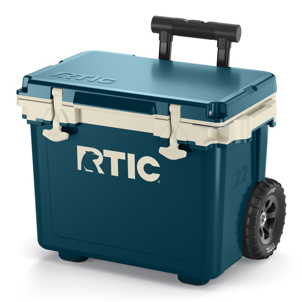 RTIC Ultra-Tough RTIC Ultra-Tough 22 QT Ultra-Light Wheeled Cooler - Marine/Canvas