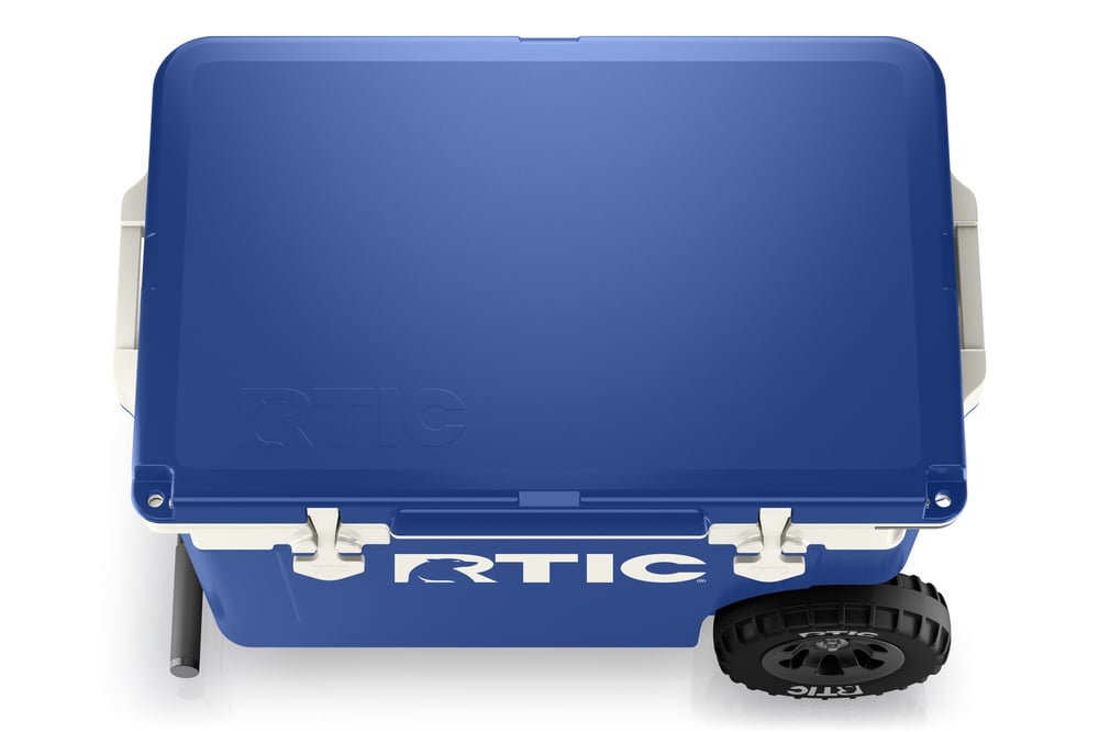 RTIC Ultra-Tough RTIC Ultra-Tough 52 QT Ultra-Light Wheeled Cooler - Cobalt & White - Image 5