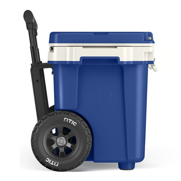RTIC Ultra-Tough RTIC Ultra-Tough 22 QT Ultra-Light Wheeled Cooler - Cobalt & White - Image 10